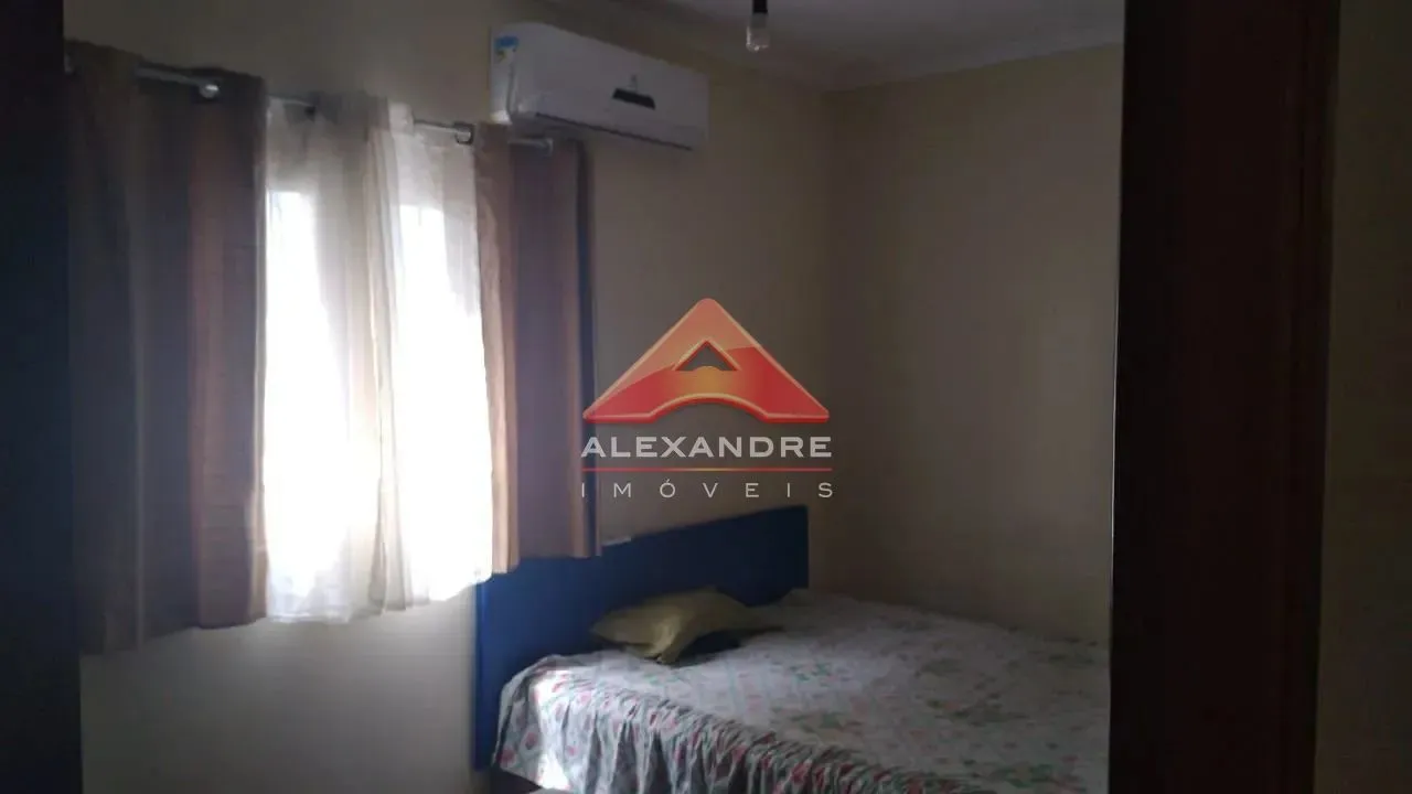 Casa, 3 quartos, 200 m² - Foto 7