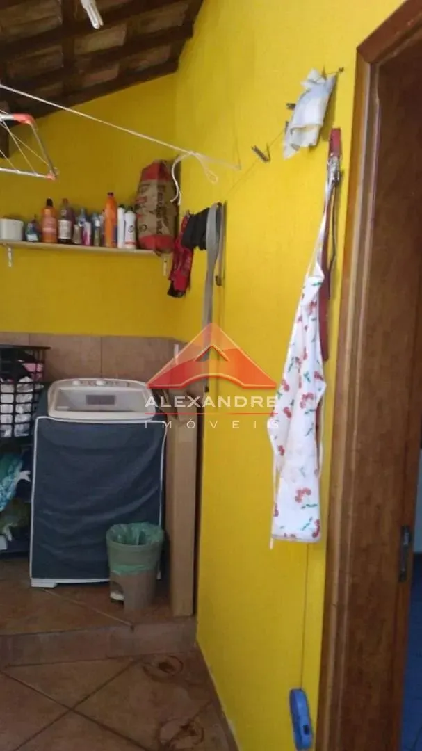 Casa, 3 quartos, 200 m² - Foto 13