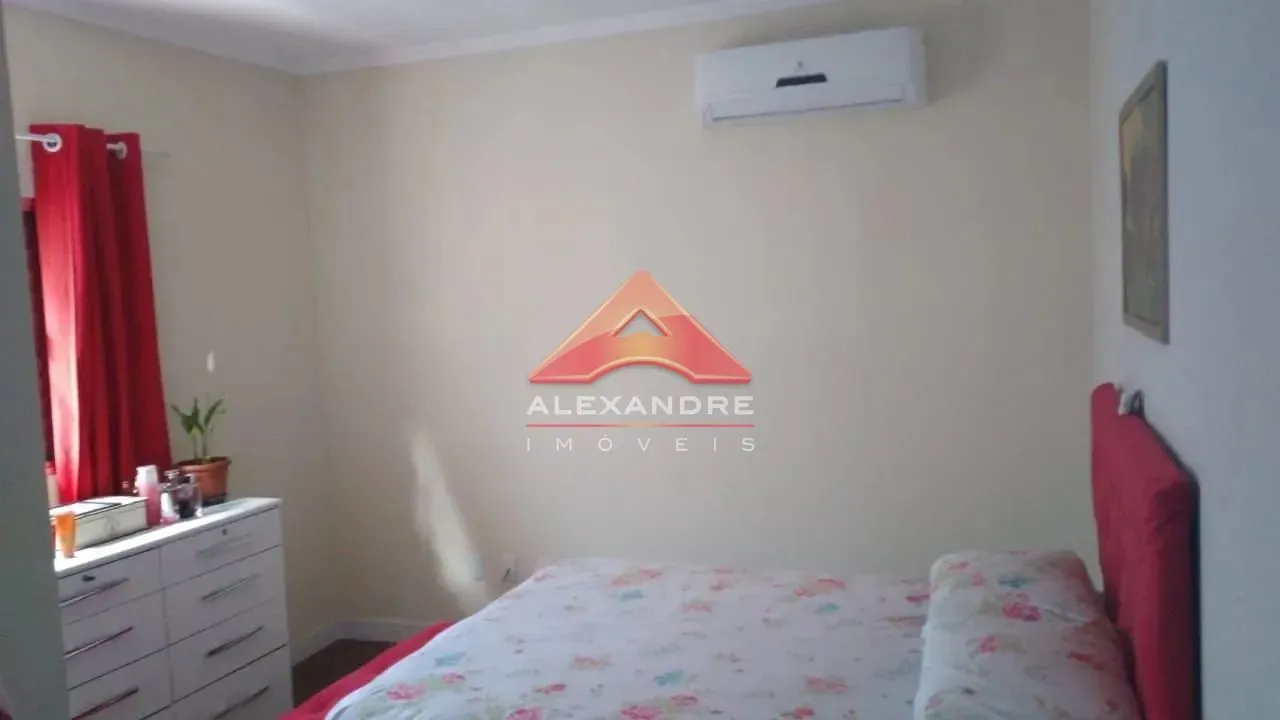 Casa, 3 quartos, 200 m² - Foto 6