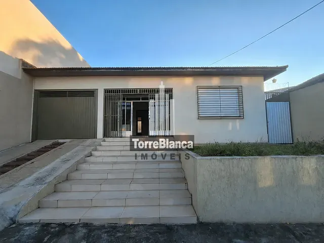 Casa com 161m² 3 quartos e 2 banheiros, para alugar, no bairro Oficinas em Ponta Grossa