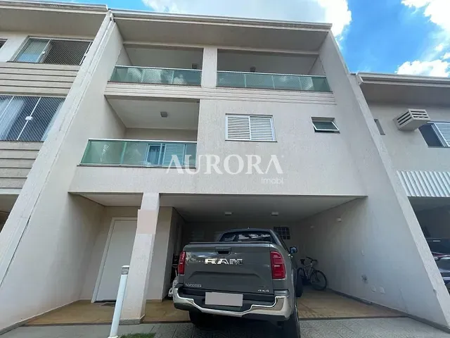 Casa com 295m² 3 quartos e 4 banheiros, à venda, no bairro Parque Residencial Granville em Londrina