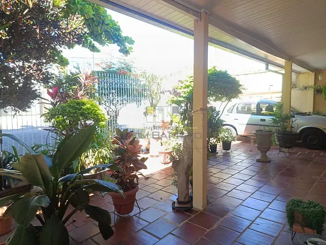 Casa com 343m², para alugar, no bairro Vila Santana em Sumaré