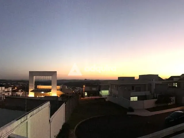 Casa com 381m² 4 quartos e 5 banheiros, à venda, no bairro Estrela em Ponta Grossa