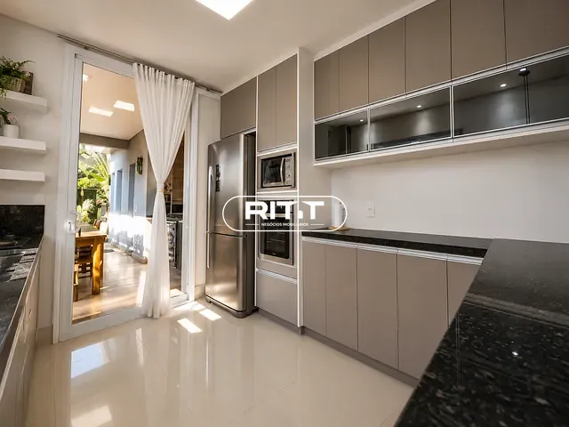 Casa com 165m² 3 quartos e 4 banheiros, à venda, no bairro Pinheiro em Valinhos