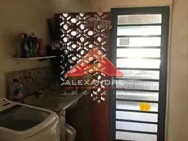 Casa com 312m² 3 quartos e 1 banheiro, à venda, no bairro Vila São Benedito em São José Dos Campos