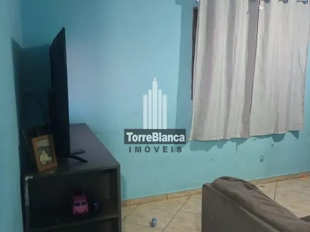 Casa 3 quartos e 1 banheiro, à venda, no bairro Jardim Carvalho em Ponta Grossa