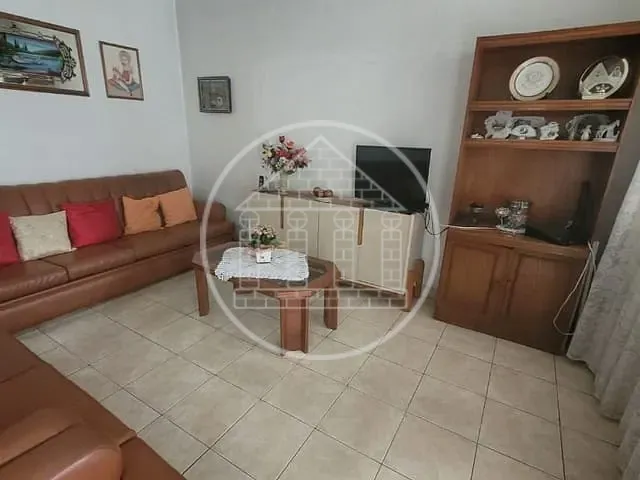 Casa com 300m² 2 quartos e 1 banheiro, à venda, no bairro Jardim Marajoara em São Paulo