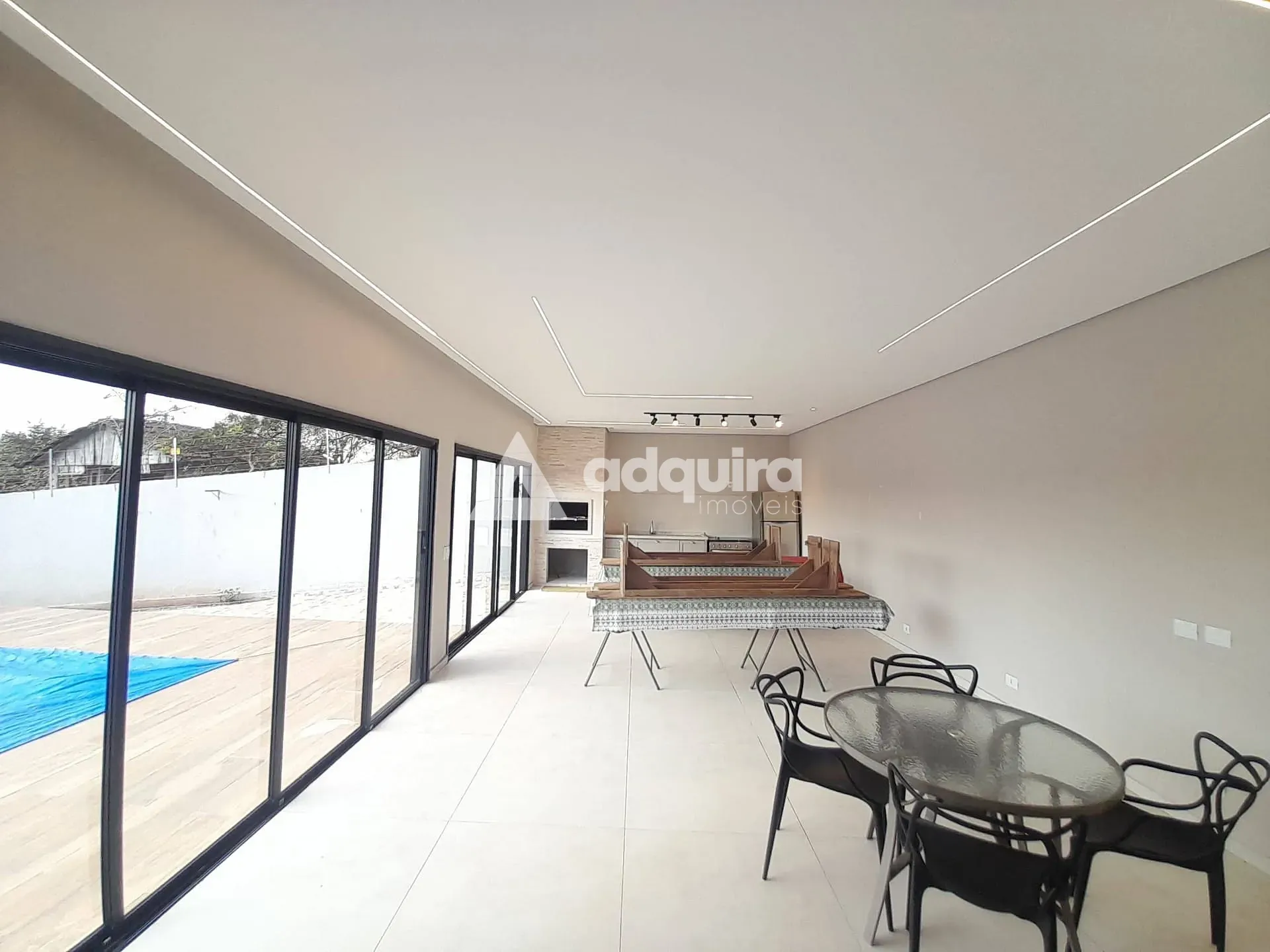 Casa, 3 quartos, 245 m² - Foto 35
