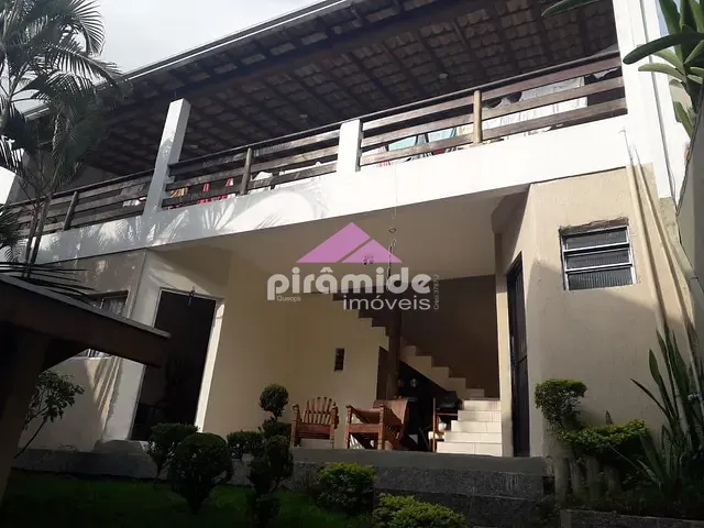 Casa com 410m² 3 quartos e 3 banheiros, à venda, no bairro Jardim Esplanada em São José dos Campos