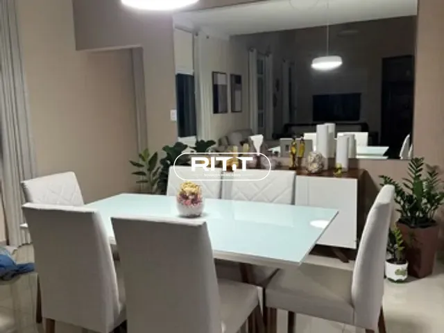 Casa com 372m² 3 quartos e 4 banheiros, à venda, no bairro Betel em Paulínia