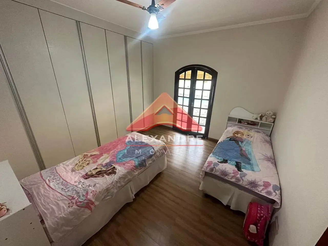 Casa, 4 quartos, 320 m² - Foto 22