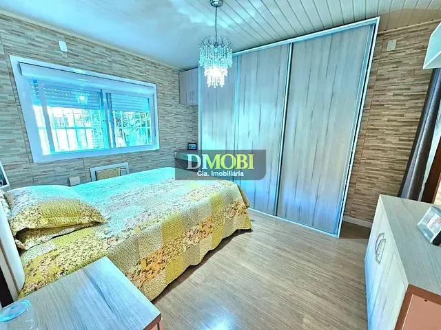 Casa com 300m² 3 quartos e 2 banheiros, à venda, no bairro Cruzeiro em Gravataí