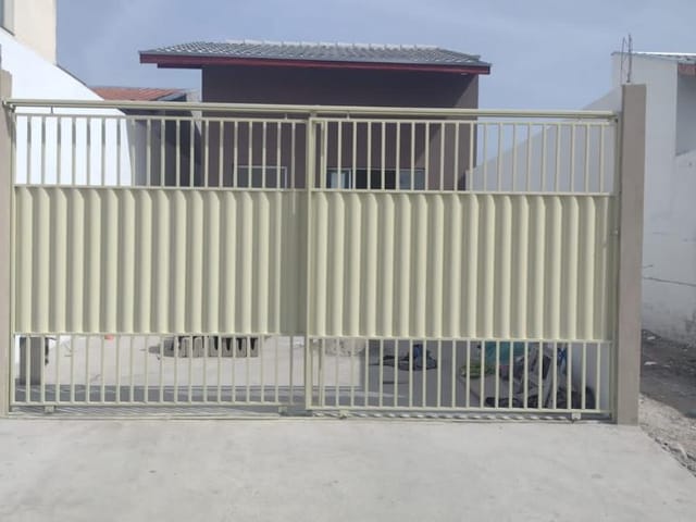 Casa com 125m² 2 quartos e 1 banheiro, à venda, no bairro Residencial Pasin em Pindamonhangaba