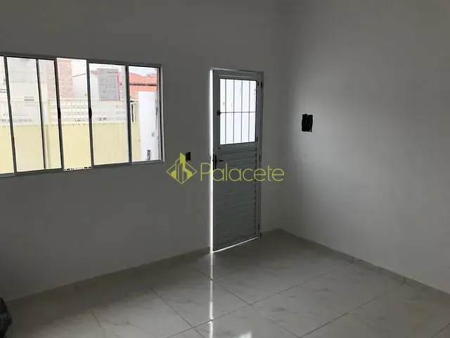 Casa com 125m² 2 quartos e 1 banheiro, à venda, no bairro Residencial Pasin em Pindamonhangaba