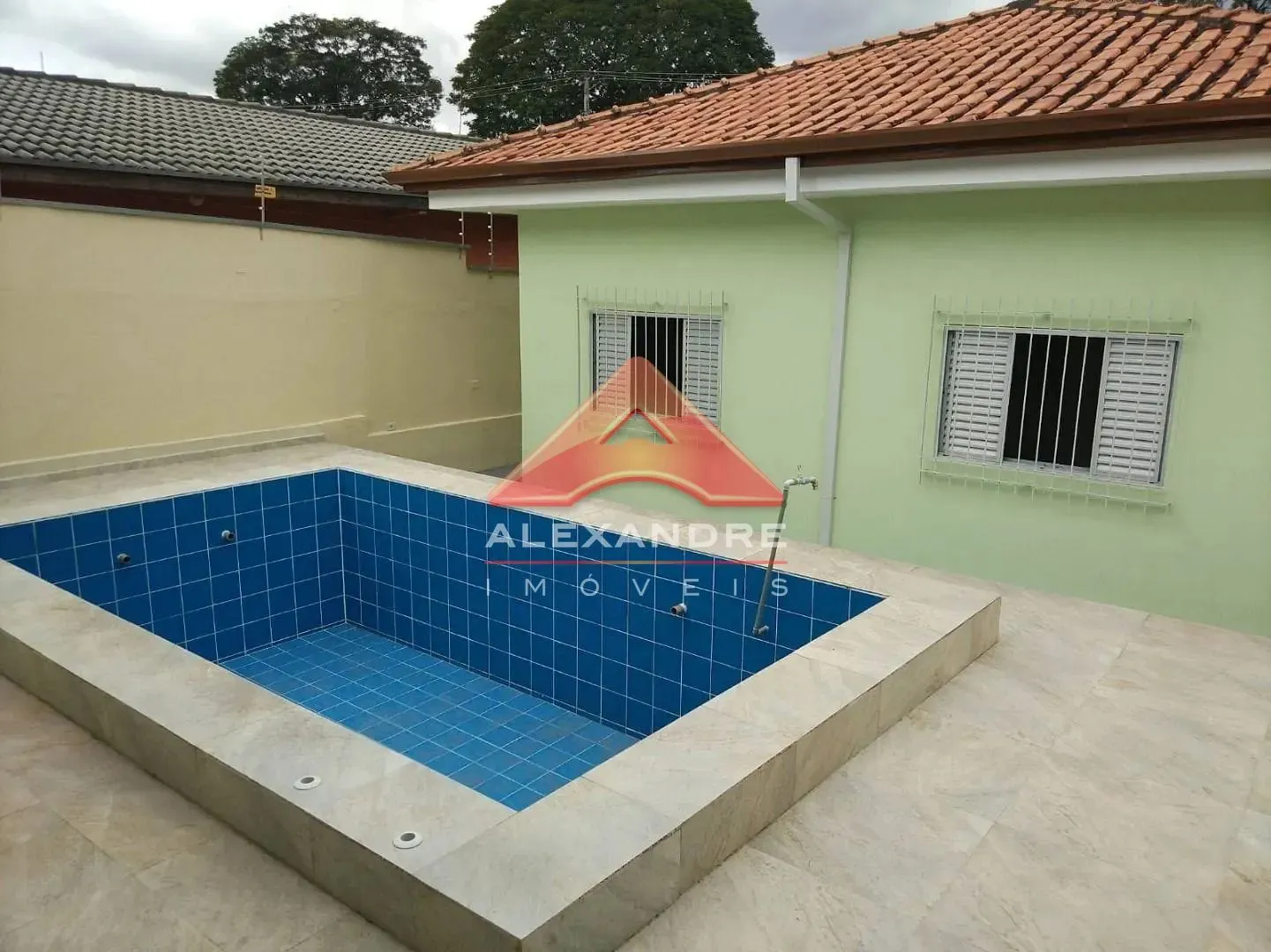 Casa, 3 quartos, 141 m² - Foto 1