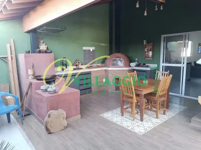 Casa com 200m² 3 quartos e 2 banheiros, à venda, no bairro Avenida Parque Bady em Bady Bassitt
