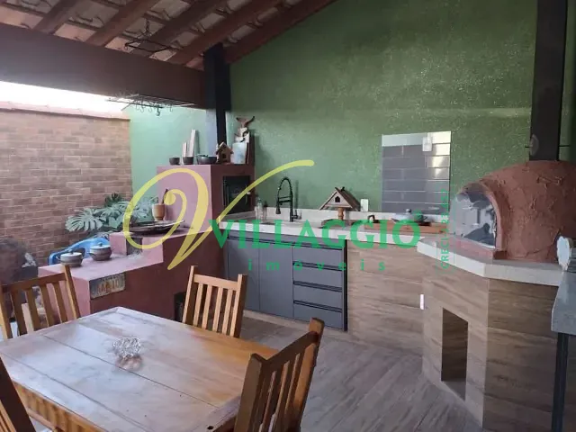 Casa com 200m² 3 quartos e 2 banheiros, à venda, no bairro Avenida Parque Bady em Bady Bassitt