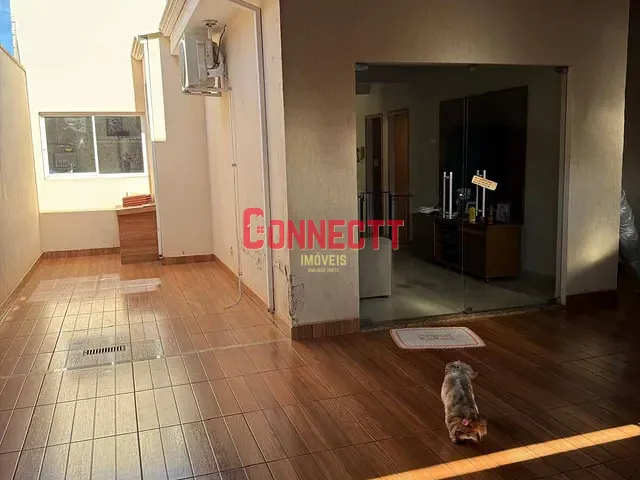 Casa 2 quartos e 2 banheiros, à venda, no bairro Presidente Dutra em Ribeirão Preto