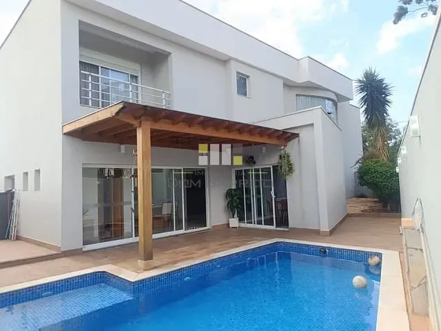 Casa 5 quartos e 4 banheiros, para alugar, no bairro Jardim Macarenko em Sumaré
