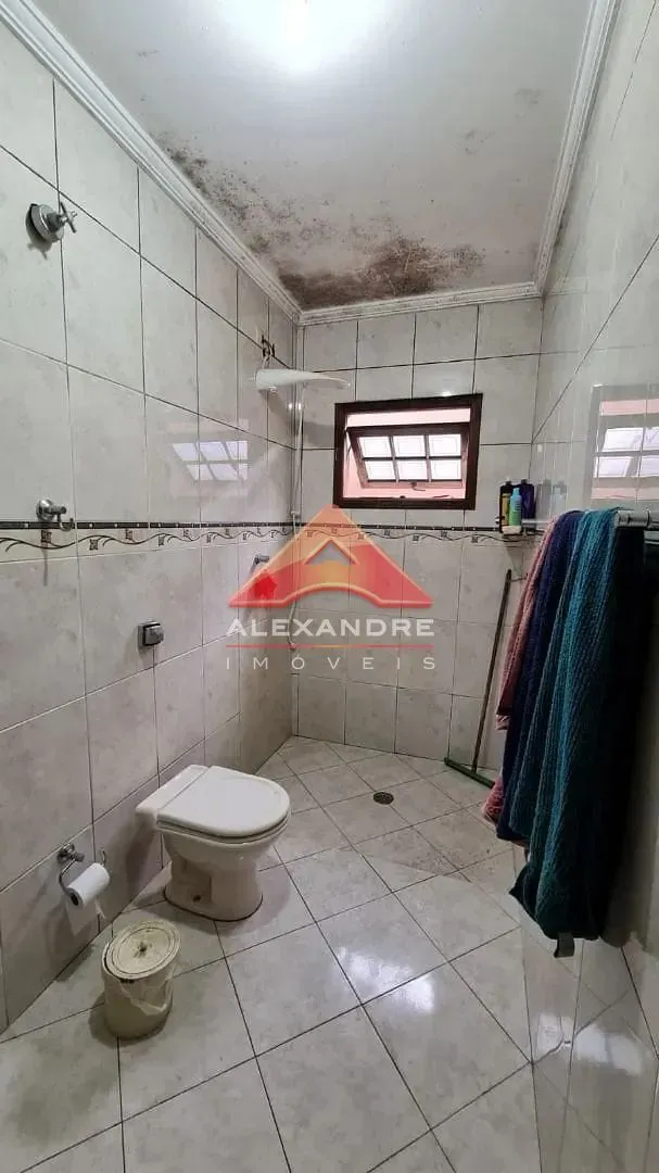 Casa, 3 quartos, 252 m² - Foto 17
