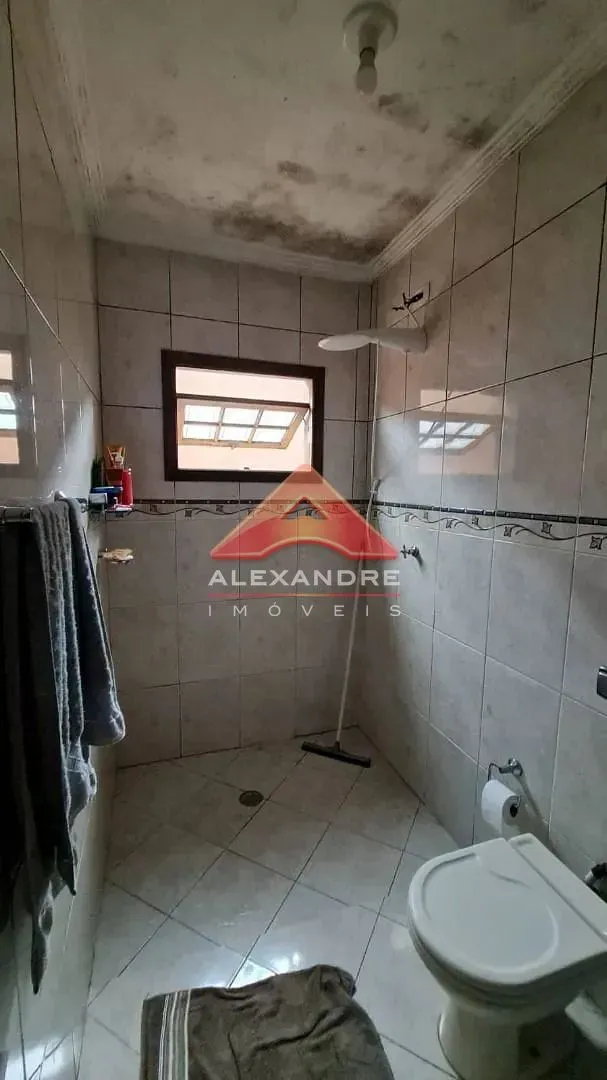 Casa, 3 quartos, 252 m² - Foto 20