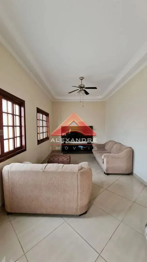 Casa, 3 quartos, 252 m² - Foto 18