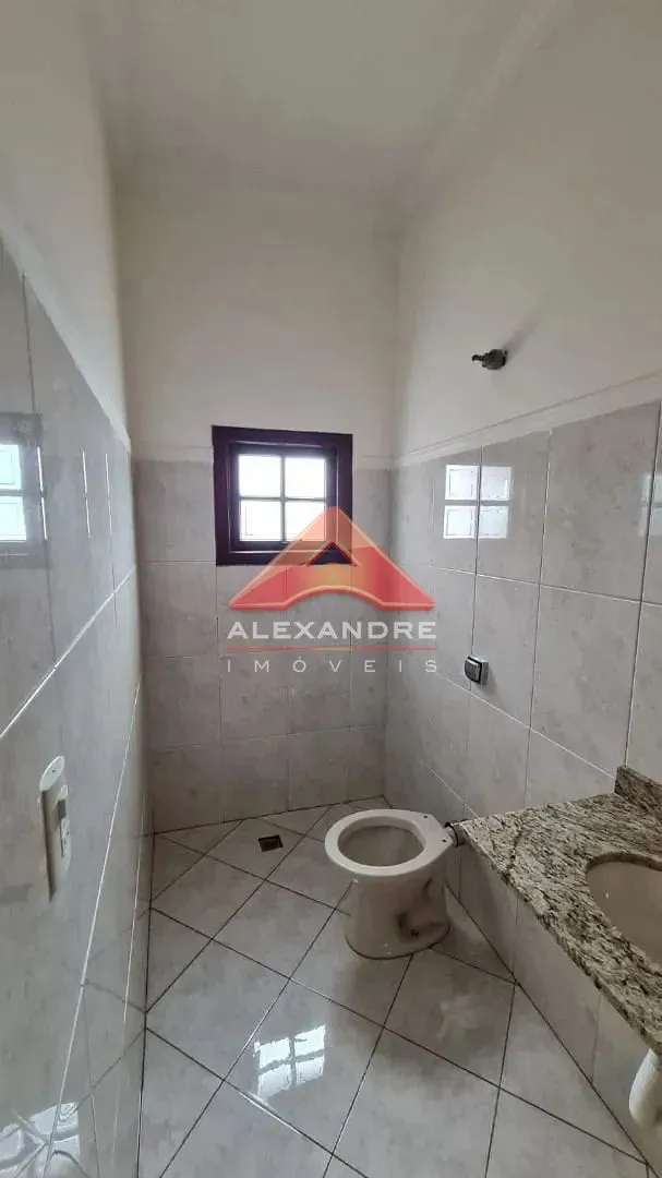 Casa, 3 quartos, 252 m² - Foto 27