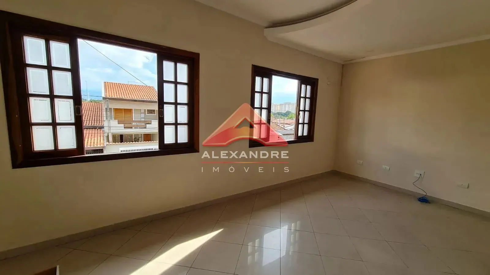 Casa, 3 quartos, 252 m² - Foto 28