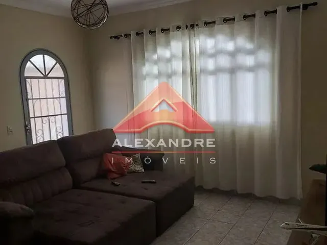 Casa com 150m² 3 quartos e 2 banheiros, à venda, no bairro Jardim América em São José Dos Campos