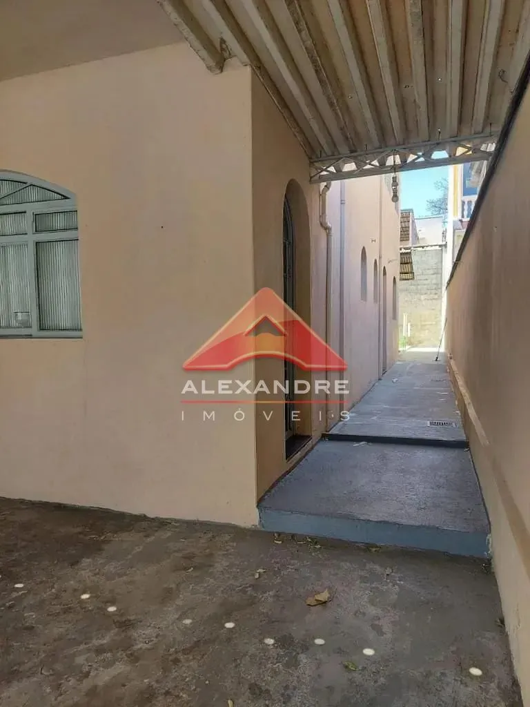Casa, 3 quartos, 142 m² - Foto 1