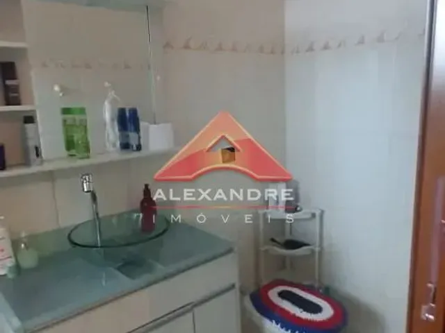 Casa com 162m² 3 quartos e 2 banheiros, à venda, no bairro Vila Ester em São José Dos Campos