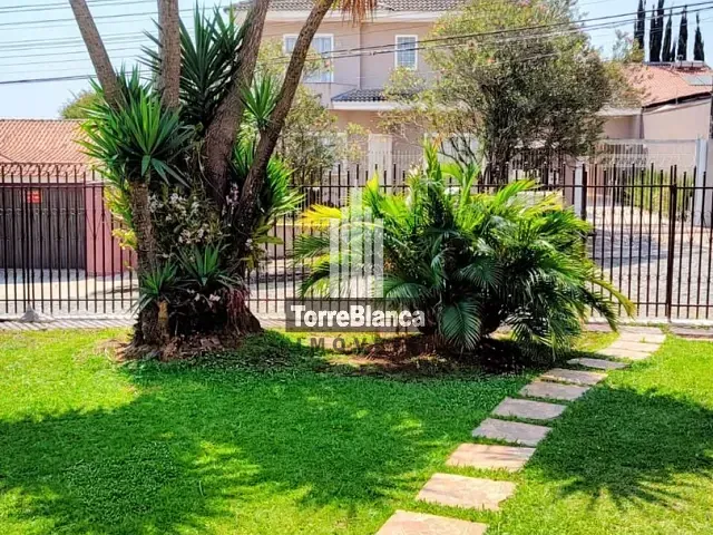 Casa com 480m² 3 quartos e 3 banheiros, à venda, no bairro Ronda em Ponta Grossa