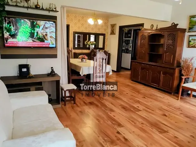 Casa com 480m² 3 quartos e 3 banheiros, à venda, no bairro Ronda em Ponta Grossa