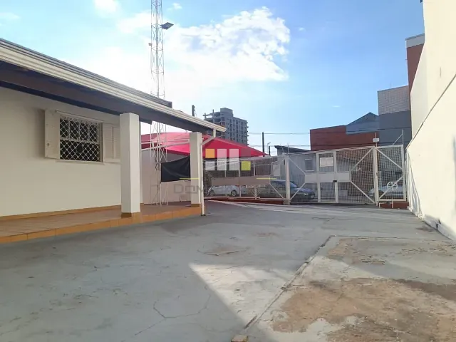 Casa com 250m² 2 quartos e 1 banheiro, para alugar, no bairro Vila Miranda em Sumaré