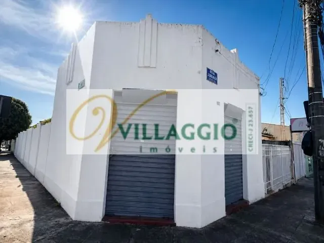 Casa com 242m² 2 quartos e 1 banheiro, à venda, no bairro Parque Industrial em São José do Rio Preto