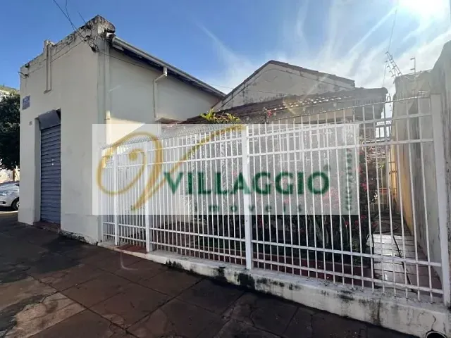 Casa com 242m² 2 quartos e 1 banheiro, à venda, no bairro Parque Industrial em São José do Rio Preto