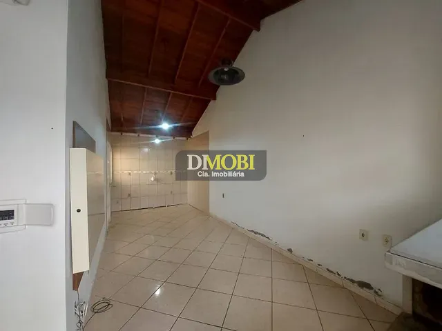 Casa com 71m² 2 quartos e 1 banheiro, à venda, no bairro Girassol em Gravataí