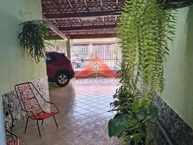 Casa com 250m² 3 quartos e 1 banheiro, à venda, no bairro Bosque dos Eucaliptos em São José dos Campos
