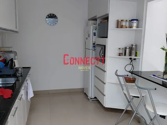 Casa 3 quartos e 2 banheiros, à venda, no bairro Jardim Eugênio Mendes Lopes em Ribeirão Preto