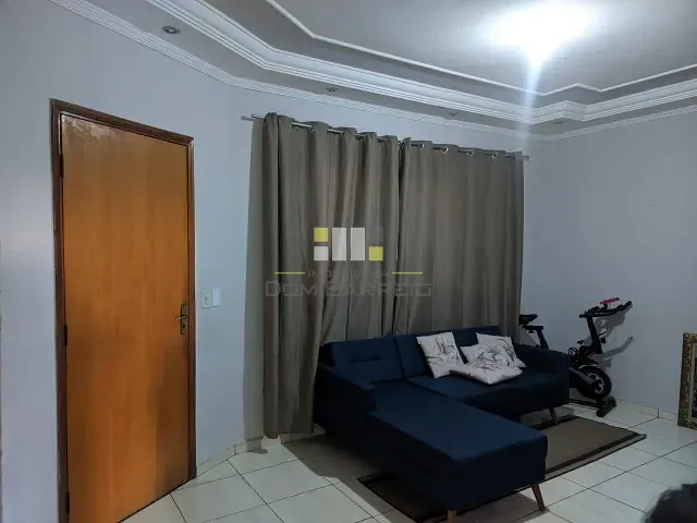 Casa 2 quartos e 1 banheiro, para alugar, no bairro Parque Jatobá (Nova Veneza) em Sumaré