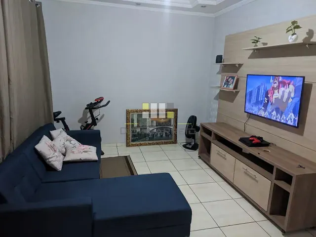 Casa 2 quartos e 1 banheiro, para alugar, no bairro Parque Jatobá (Nova Veneza) em Sumaré