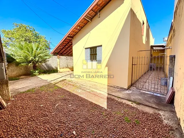 Casa com 200m² 2 quartos e 2 banheiros, à venda, no bairro Parque Jatobá (Nova Veneza) em Sumaré