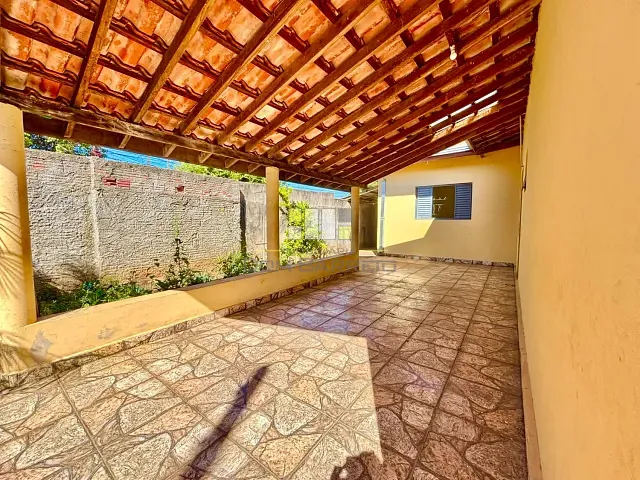 Casa com 200m² 2 quartos e 2 banheiros, à venda, no bairro Parque Jatobá (Nova Veneza) em Sumaré