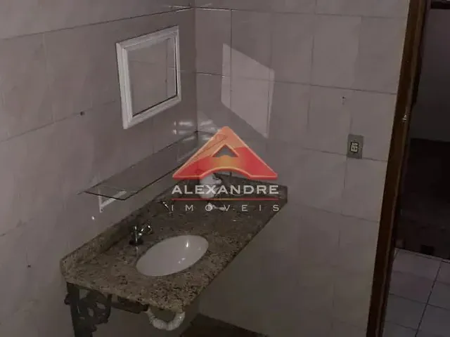 Casa com 330m² 2 quartos e 2 banheiros, à venda, no bairro Santana em São José Dos Campos