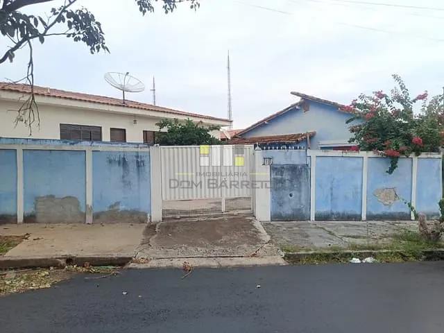 Casa 2 quartos e 1 banheiro, para alugar, no bairro Vila Menuzzo em Sumaré