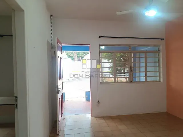 Casa 2 quartos e 1 banheiro, para alugar, no bairro Vila Menuzzo em Sumaré