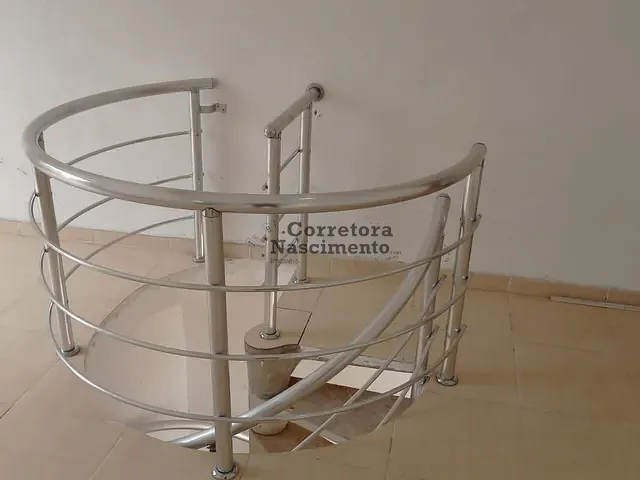 Casa com 175m² 2 quartos e 1 banheiro, à venda, no bairro Cidade Nova Jacareí em Jacareí