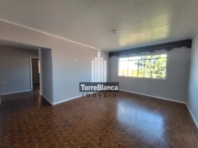Casa com 660m² 4 quartos e 4 banheiros, para alugar, no bairro Uvaranas em Ponta Grossa