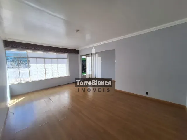 Casa com 660m² 4 quartos e 4 banheiros, para alugar, no bairro Uvaranas em Ponta Grossa
