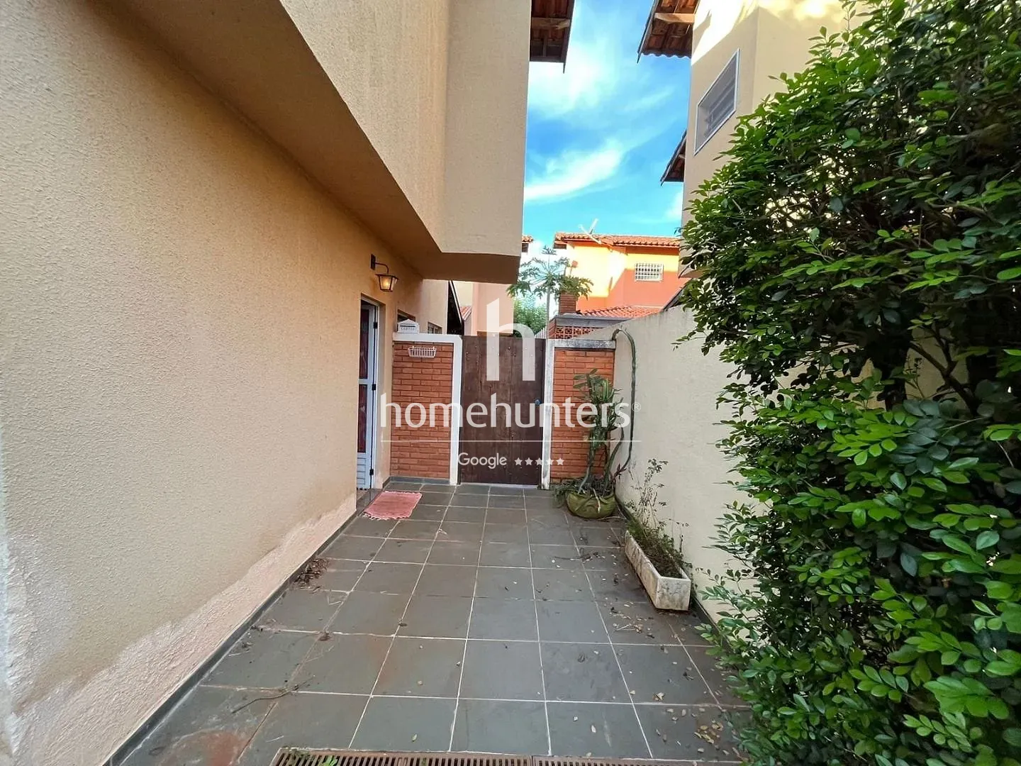 Casa, 3 quartos, 103 m² - Foto 2